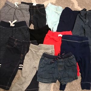 Various 12 month sized bottoms
